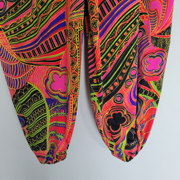Vintage 70s 80s Vibrant Print Genie Artsy Multicolor Wide Leg Jumpsuit Sz Small - Picture 15 of 16